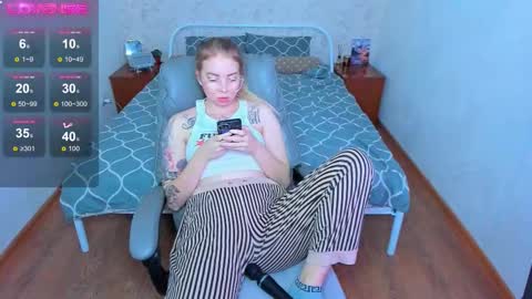 KIM online show from November 9, 11:39 am