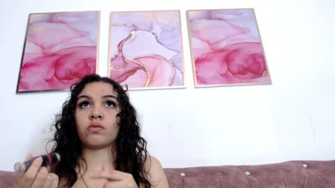 K I M online show from January 24, 11:37 am