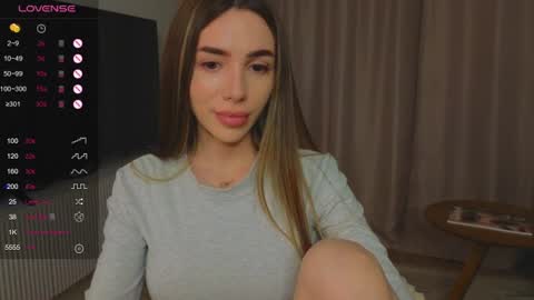 KIM online show from June 26, 9:27 pm