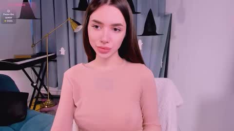 Snapshot of kim_lyn chatting on October 19, 6:04 am KIM online show from October 19, 6:04 am