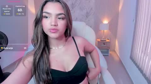 Kim online show from February 27, 7:35 pm