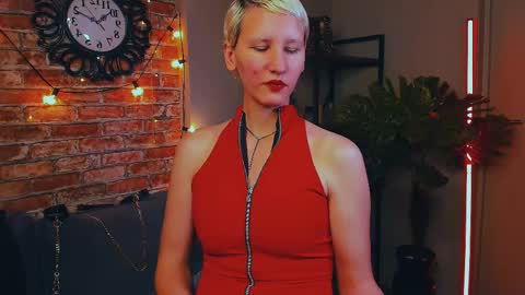 Snapshot of kim_waite chatting on October 4, 12:11 pm Kim online show from October 4, 12:11 pm