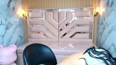 Kimberly online show from July 29, 12:27 pm
