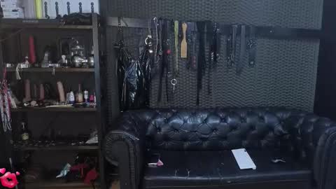  KIMBERLY SWAN  online show from November 23, 3:36 pm