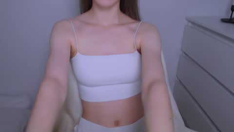 Snapshot of kimberlyhart_ chatting on December 6, 1:18 am Kimberly online show from December 6, 1:18 am