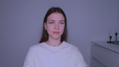 Snapshot of kimberlyhart_ chatting on December 18, 9:36 am Kimberly online show from December 18, 9:36 am