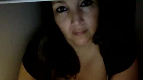 Snapshot of kimberlylynn chatting on January 18, 10:39 am KimberlyLynn online show from January 18, 10:39 am