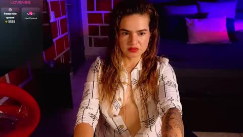 Snapshot of kimberlyreye chatting on September 10, 3:17 am kimberlyreye online show from September 10, 3:17 am