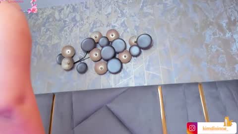  KIM  online show from February 20, 2:51 am