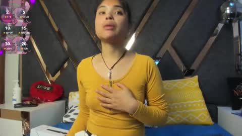 Kimy online show from December 17, 1:59 pm