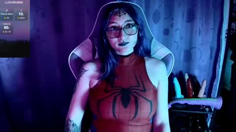 Snapshot of kimlennox_ chatting on September 27, 6:15 pm   online show from September 27, 6:15 pm