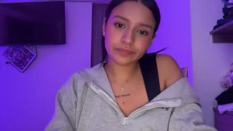 kimmi online show from March 14, 11:06 pm