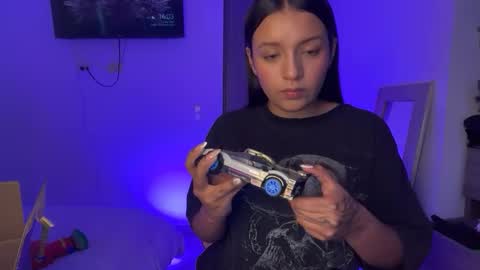 kimmi online show from March 30, 9:03 pm