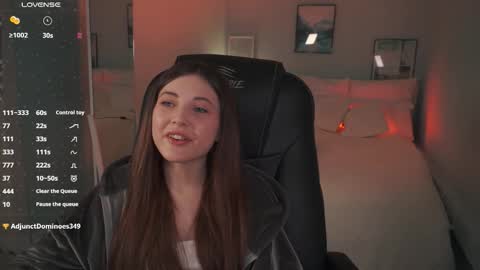  Your Kimmie  follow me  online show from March 4, 8:43 am