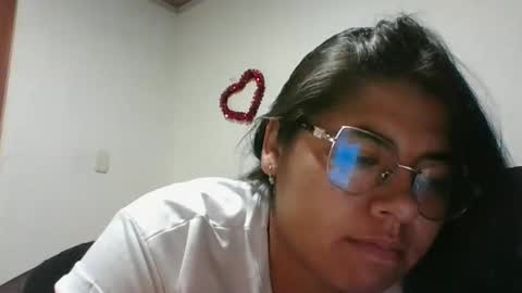 Snapshot of kimmy_kimmy_ chatting on January 5, 1:45 am Kimmy online show from January 5, 1:45 am