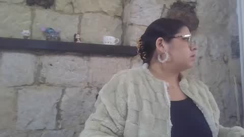 Snapshot of kimmy_kimmy_ chatting on January 8, 4:00 pm Kimmy online show from January 8, 4:00 pm