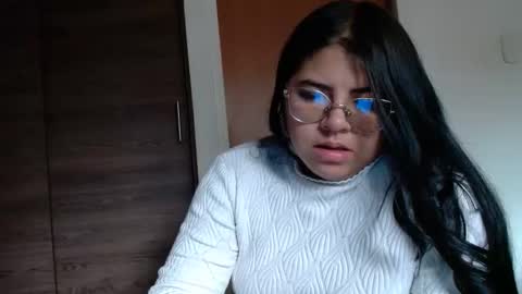 Snapshot of kimmy_kimmy_ chatting on March 12, 3:29 pm Kimmy online show from March 12, 3:29 pm