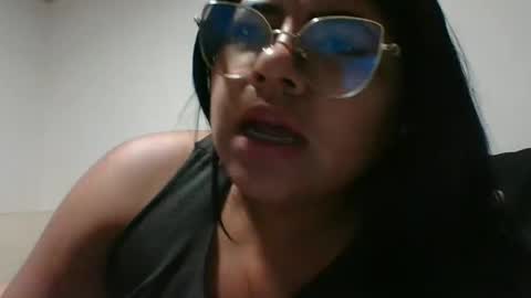 Snapshot of kimmy_kimmy_ chatting on February 11, 12:15 pm Kimmy online show from February 11, 12:15 pm