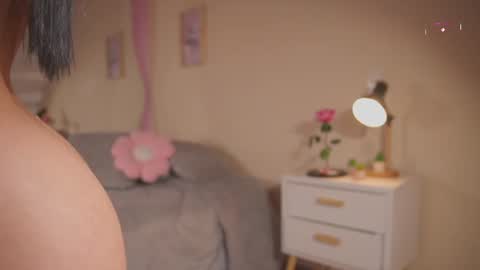 kimmy online show from July 28, 7:39 pm