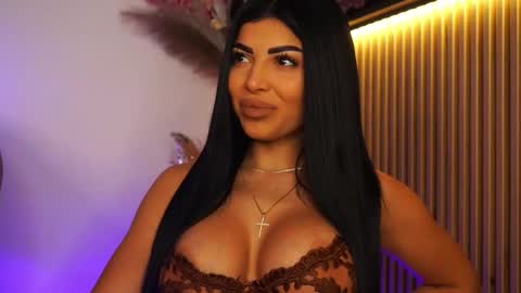 Snapshot of kimybroox chatting on October 5, 7:52 pm Andreea online show from October 5, 7:52 pm