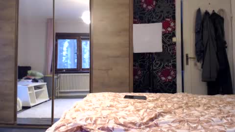 sexysexyhotwetpinkredpussy online show from July 5, 8:36 pm