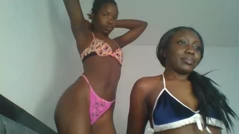 kinky_aria online show from October 22, 6:46 pm