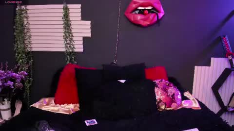 kinkyy_mom online show from July 22, 3:24 pm