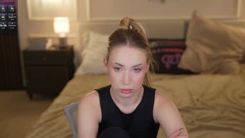 Sweet girls online show from November 19, 4:23 am