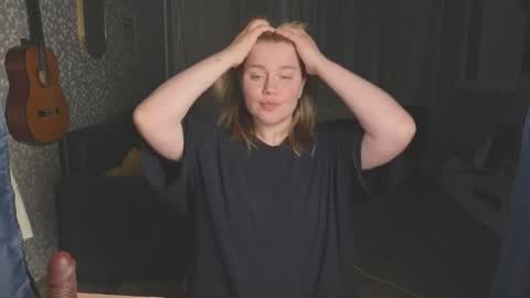 Snapshot of kira_citro chatting on September 26, 3:48 am Kira  NEXT STREAM December 4 5pm CET  11am EST online show from September 26, 3:48 am