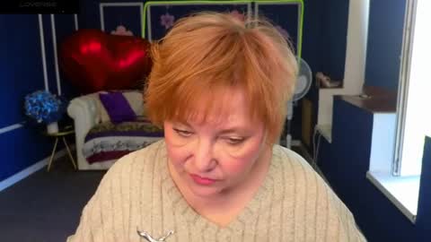 Kira Kennet online show from June 3, 5:52 am