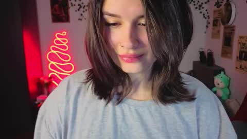 Kira VanKick online show from November 5, 5:18 pm