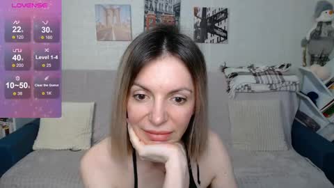 kiramartins cat online show from January 30, 3:22 am