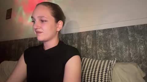  Luna  online show from July 21, 5:46 pm