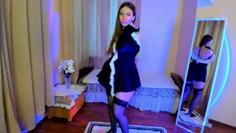  Kira  online show from December 3, 2:47 am