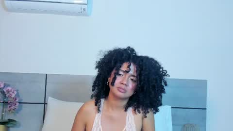kiraspell online show from July 28, 12:48 pm