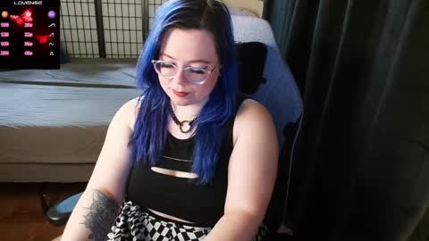 KiraSpitQueen online show from January 17, 2:18 am