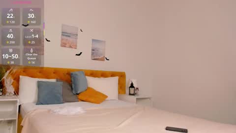 KiraSun online show from October 31, 12:20 pm