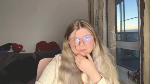 KiraYume online show from May 29, 10:41 pm