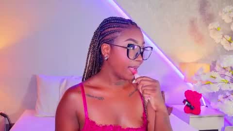 kishalove_ online show from July 7, 10:19 am