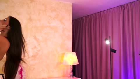 Kiss Jess online show from January 11, 8:14 pm