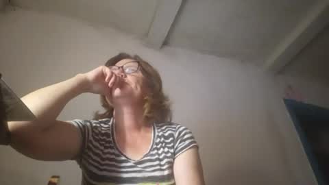 kissandvibe online show from July 26, 3:42 pm