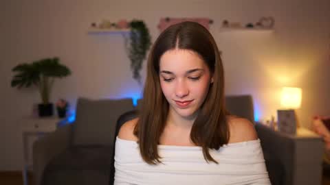 Sisi online show from November 28, 2:31 pm