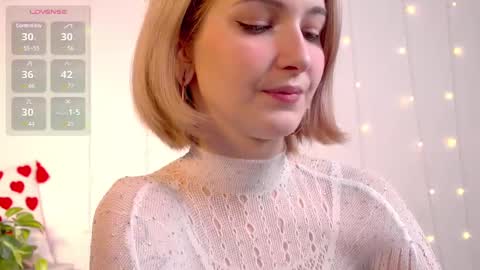 Snapshot of kisskiss_muah chatting on February 20, 2:24 pm Kate  online show from February 20, 2:24 pm