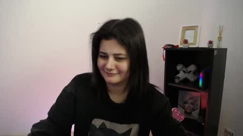 kissleoxx online show from January 8, 2:43 pm