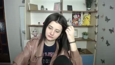 kissleoxx online show from April 14, 11:32 am