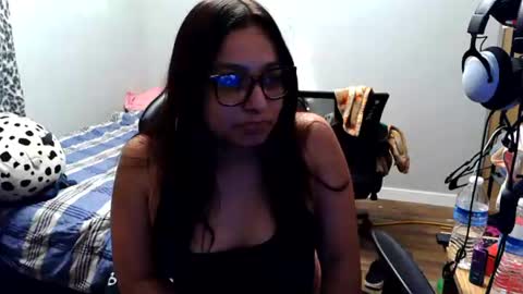 kissminni online show from July 2, 3:23 am