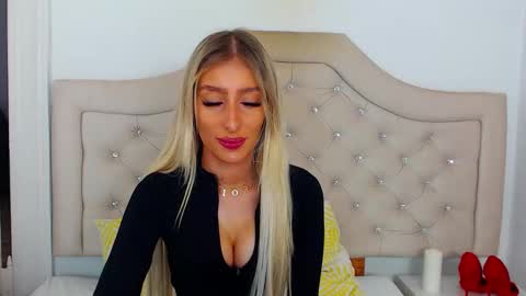 Natalie online show from November 3, 9:35 am