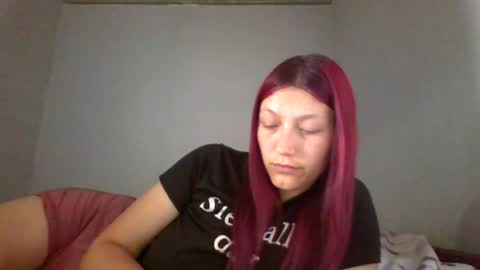 kiti_kitiss online show from June 22, 10:45 am