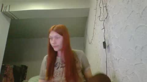 kiti_kitiss online show from March 13, 5:25 pm