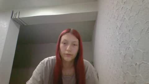 kiti_kitiss online show from April 22, 5:43 pm